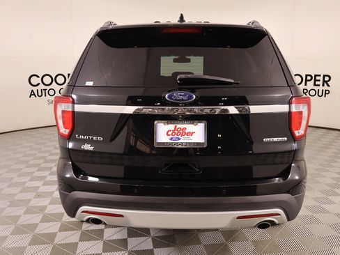 Used 2016 Ford Explorer Limited w/ Equipment Group 301A FWD image 25