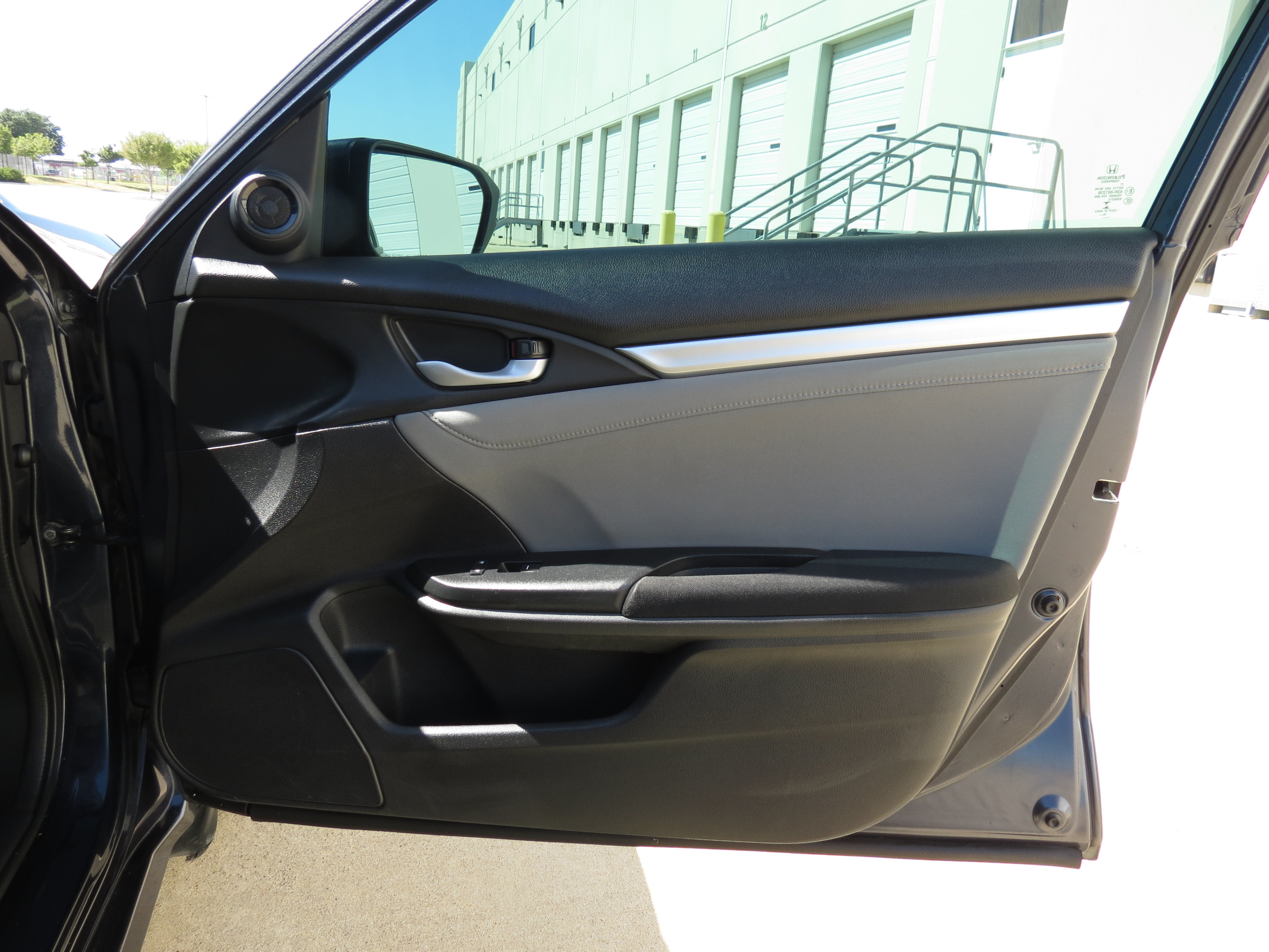 Used 2017 Honda Civic EX image 26