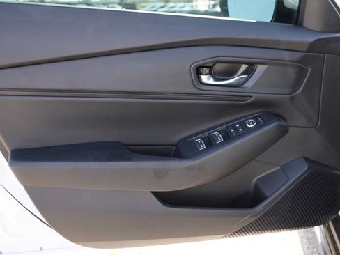 Used 2024 Honda Accord EX image 12