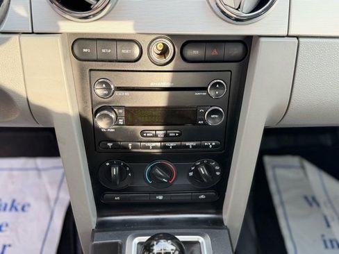 Used 2008 Ford Mustang GT Premium image 12