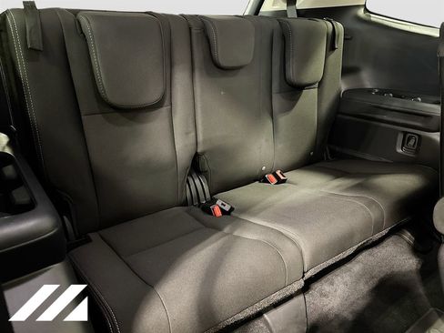 Used 2025 Subaru Ascent Premium image 28