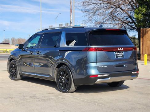 Certified 2024 Kia Carnival SX image 5