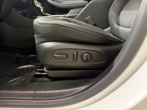 New 2026 Buick Encore GX Preferred w/ Comfort Package image 11