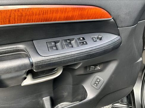 Used 2010 INFINITI QX56 4WD image 49