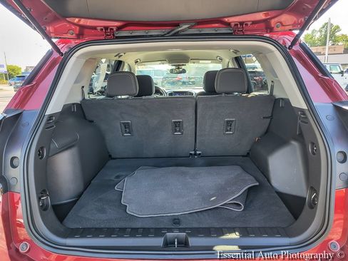Used 2021 GMC Terrain SLE w/ Driver Convenience Package FWD image 17
