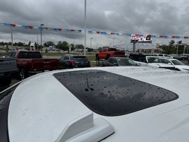 Used 2020 GMC Sierra 1500 Denali w/ Denali Ultimate Package AWD/4WD image 10