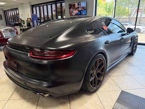 Used 2017 Porsche Panamera 4S AWD/4WD image 21