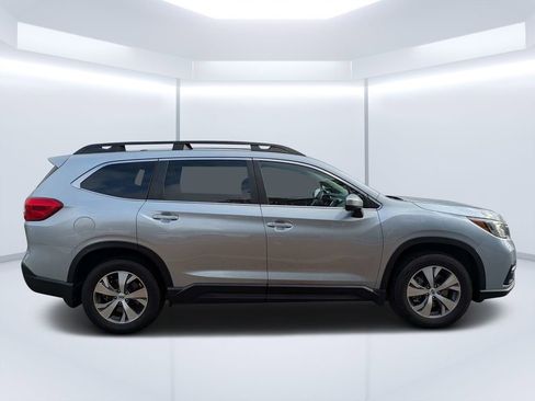 Used 2019 Subaru Ascent Premium w/ Popular Package #2 image 2