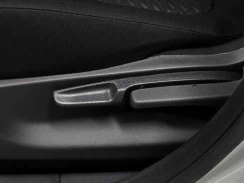 New 2026 Mitsubishi Eclipse Cross LE image 10