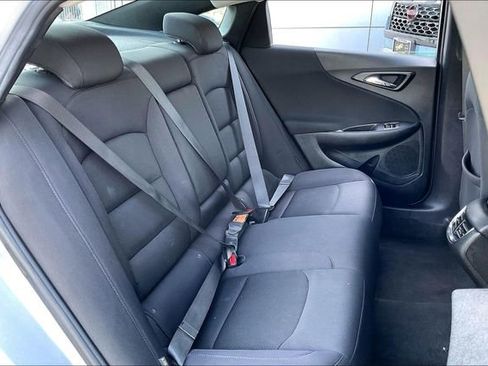 Used 2022 Chevrolet Malibu LT FWD image 26