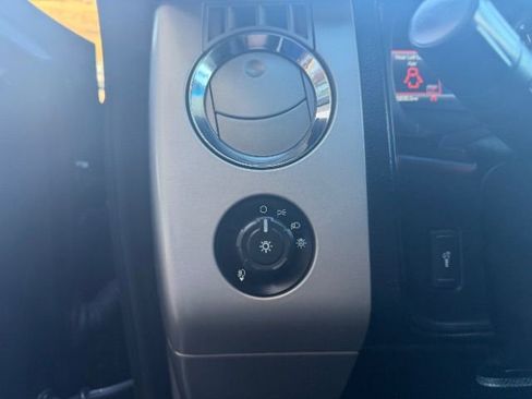 Used 2016 Ford Expedition XLT w/ Equipment Group 202A image 23