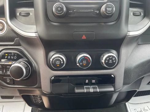 Used 2022 RAM 1500 Big Horn AWD/4WD image 29