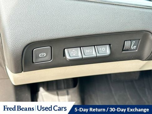 Used 2024 Buick Enclave Avenir w/ Avenir Technology Package AWD/4WD image 15