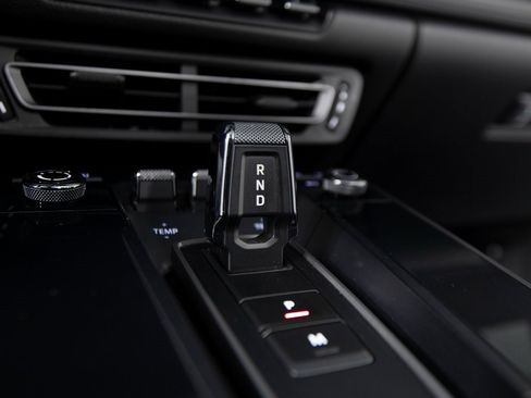 Certified 2021 Porsche 911 Carrera 4S image 25