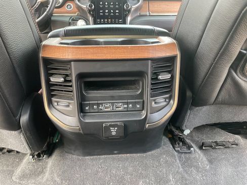 Used 2020 RAM 1500 Limited AWD/4WD image 29