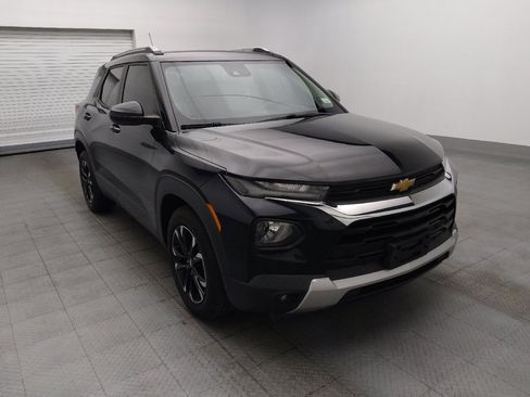 Used 2021 Chevrolet TrailBlazer LT w/ Convenience Package FWD image 13
