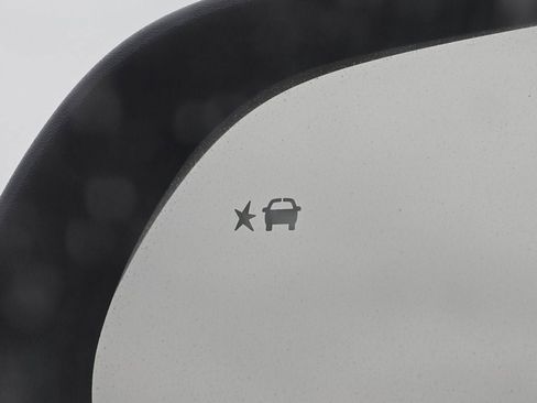 New 2026 Chevrolet Traverse LT w/ Midnight/Sport Edition image 13