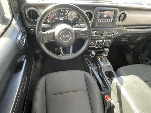 Used 2021 Jeep Wrangler Unlimited Sport image 15