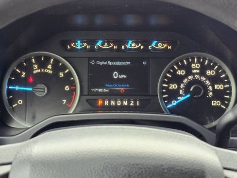 Used 2016 Ford F150 XLT w/ Trailer Tow Package image 14