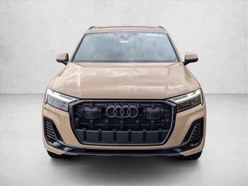 Used 2025 Audi Q7 2.0T Premium Plus w/ Premium Plus Package image 2