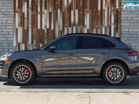 Used 2016 Porsche Macan Turbo AWD/4WD image 3