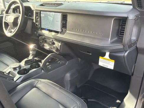 New 2025 Ford Bronco Big Bend w/ Black Diamond Package AWD/4WD image 13