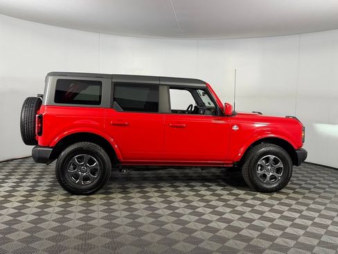 Used 2023 Ford Bronco Outer Banks AWD/4WD image 7