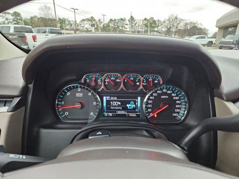 Used 2017 GMC Yukon SLT image 21