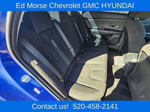 Used 2024 Hyundai Elantra SEL FWD image 14