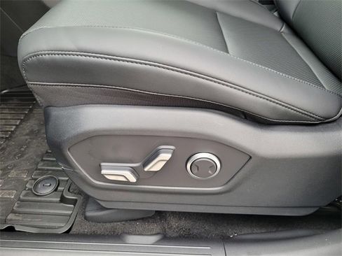 New 2026 Hyundai Santa Fe SEL image 13