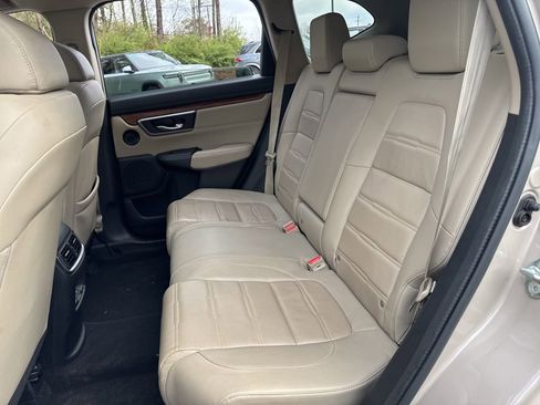 Used 2017 Honda CR-V Touring image 6