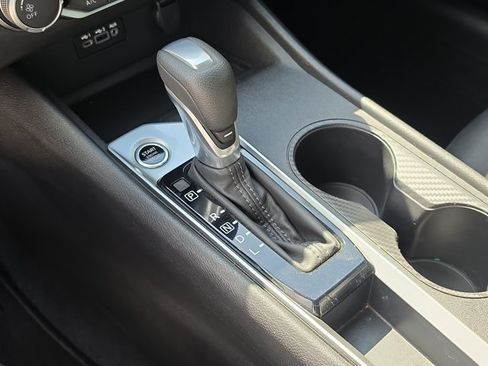 Certified 2025 Nissan Altima 2.5 S FWD image 21