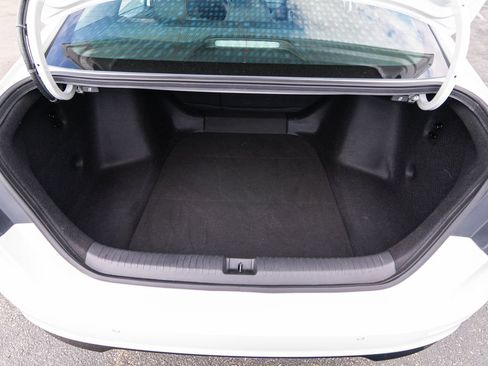Used 2025 Honda Accord EX-L image 40