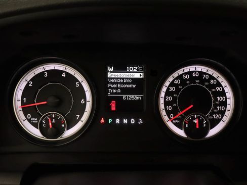 Used 2017 RAM 2500 Tradesman w/ Chrome Appearance Group AWD/4WD image 5