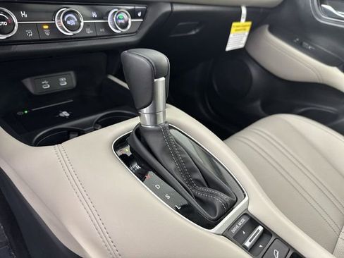 Certified 2026 Honda HR-V EX-L image 19