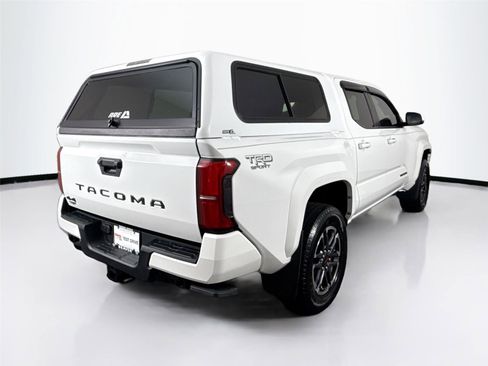 Used 2024 Toyota Tacoma TRD Sport image 6