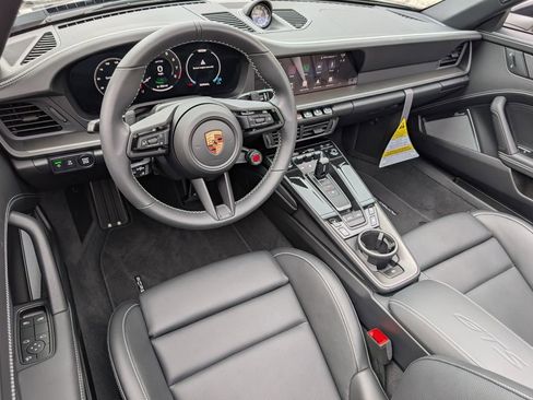 New 2026 Porsche 911 Targa 4 GTS image 4
