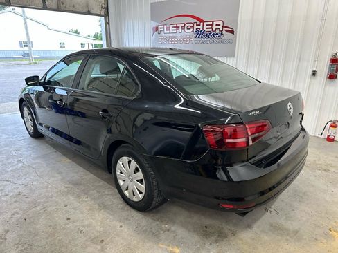Used 2016 Volkswagen Jetta S FWD image 3