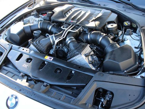 Used 2016 BMW M5 RWD image 35