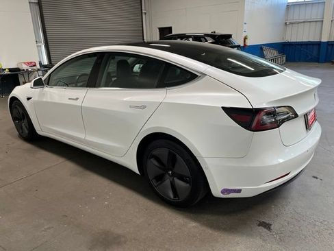 Used 2019 Tesla Model 3 RWD image 5
