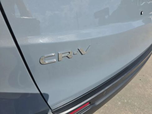 Used 2025 Honda CR-V EX-L image 10
