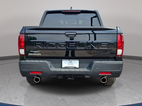 Used 2024 Honda Ridgeline Black Edition image 7