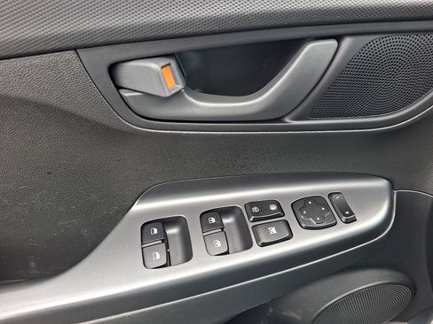 Used 2018 Hyundai Kona SEL w/ SEL Tech Package 02 AWD/4WD image 12