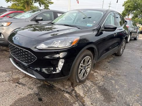 Used 2022 Ford Escape SEL w/ Technology Package AWD/4WD image 2