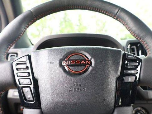 Certified 2025 Nissan Frontier PRO-4X w/ Pro Premium Package AWD/4WD image 10
