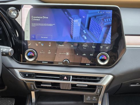 Used 2025 Lexus RX 350 Premium w/ Accessory Package (Z1) FWD image 15