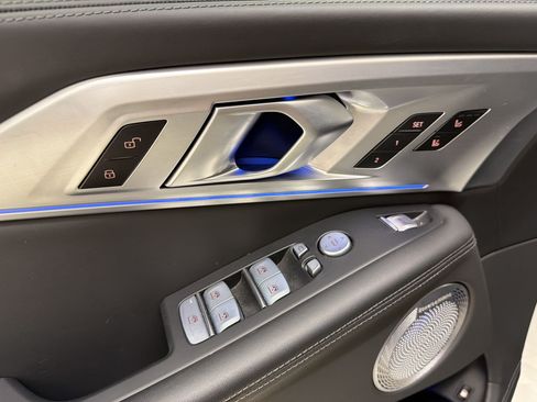 Certified 2023 BMW XM AWD/4WD image 26