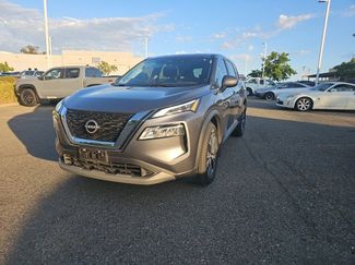Used 2023 Nissan Rogue SV video 1