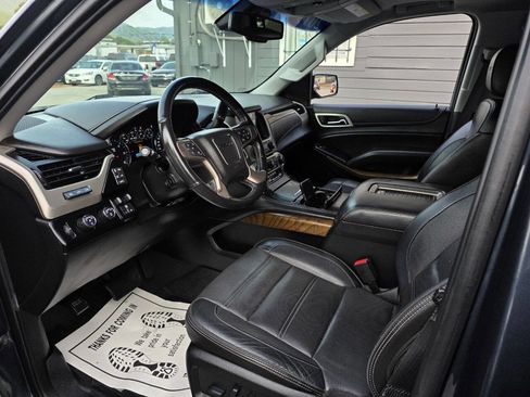 Used 2019 GMC Yukon Denali w/ Open Road Package image 12