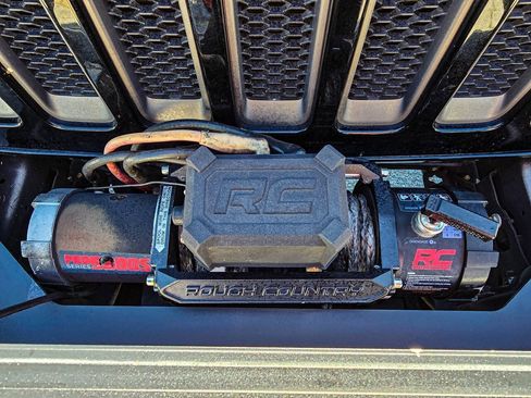 Used 2019 Jeep Wrangler Unlimited Rubicon image 6